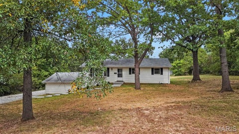 Tiny photo for 37 Ackerman Road, Winfield, MO 63389 (MLS # 26062973)
