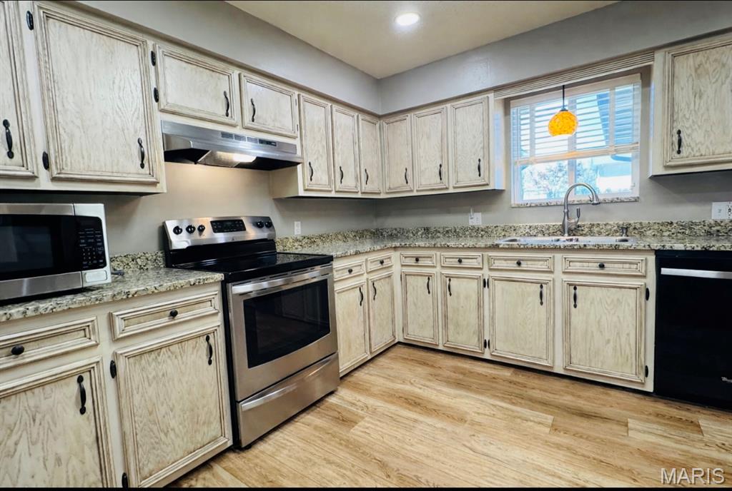 Rainbow Sub - Residential