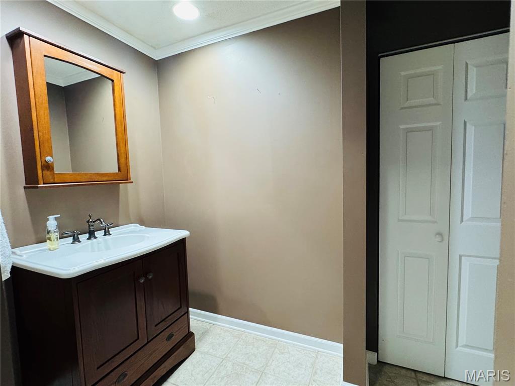 Rainbow Sub - Residential