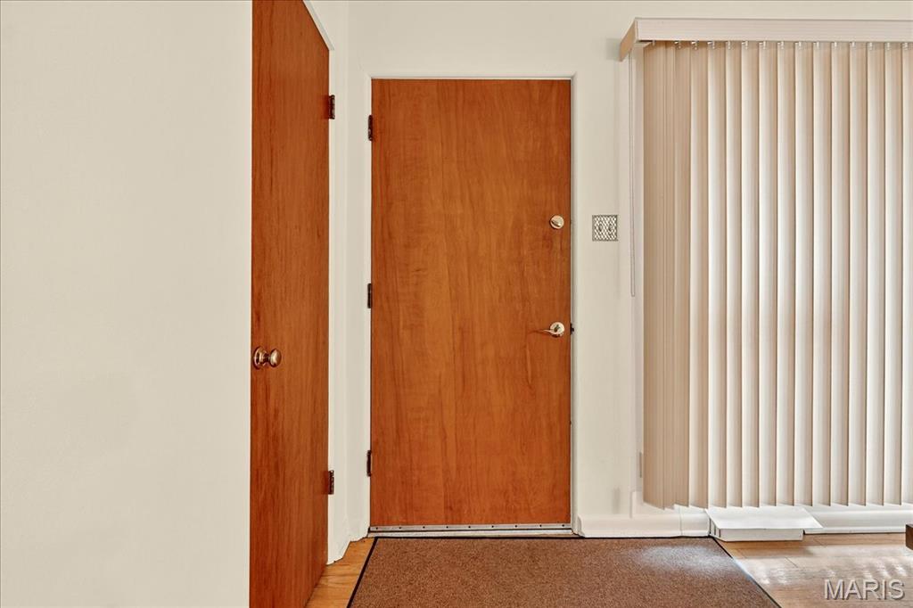 8737 Villa Crest Drive