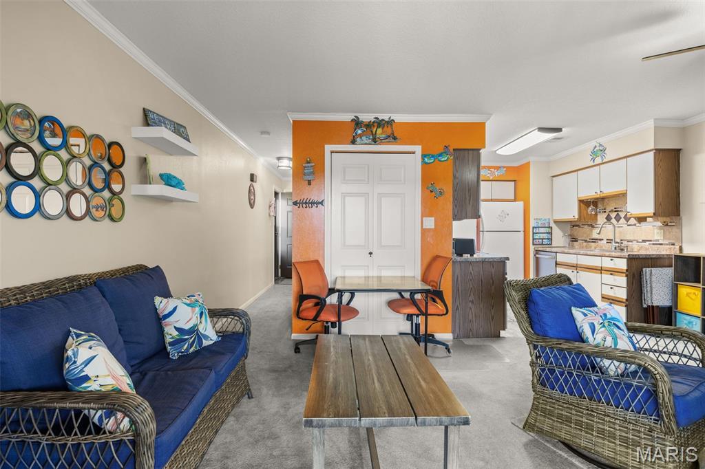 Maywood Condo # 5 - Residential