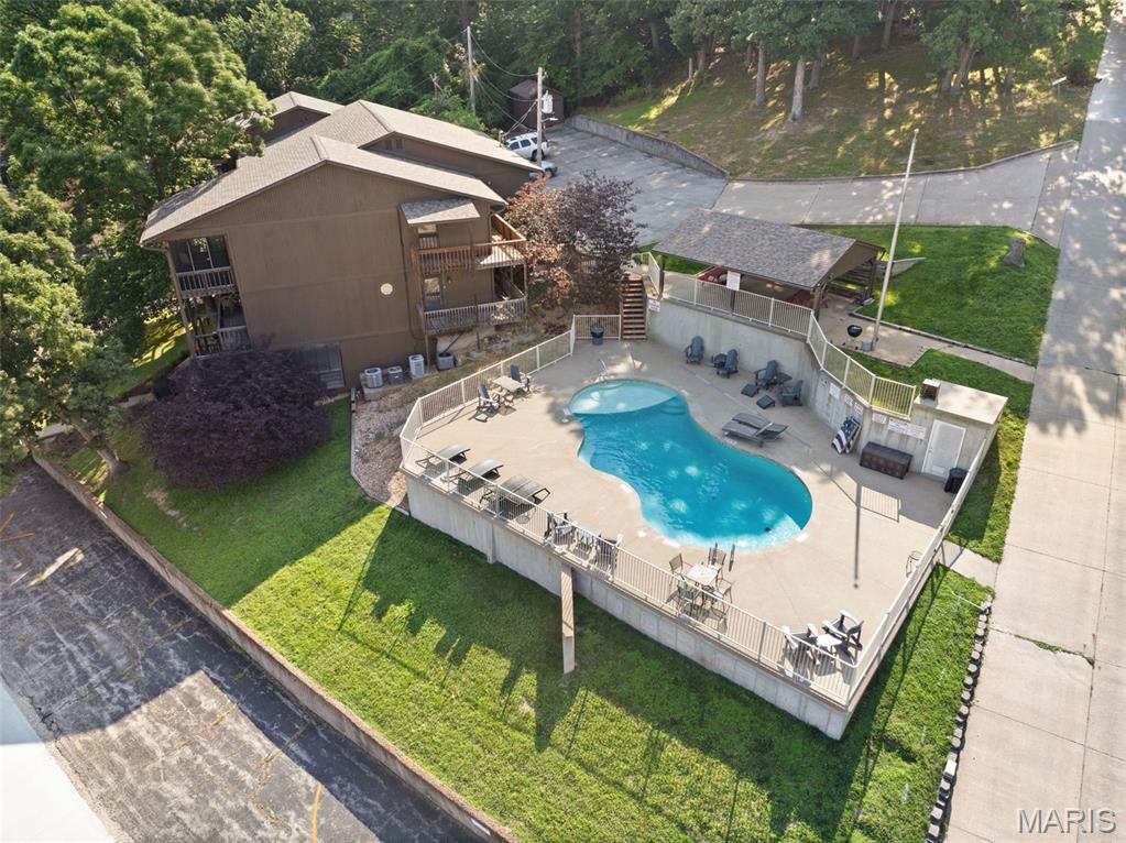 Maywood Condo # 5 - Residential