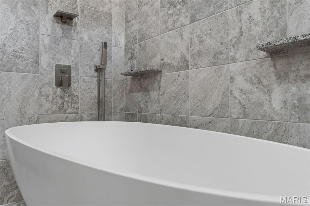 Stone Crest - Residential