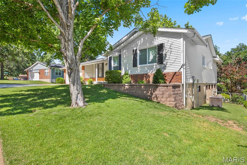 Photo of 5812 Birch Hollow Drive, St Louis, MO 63129 (MLS # 26038726)