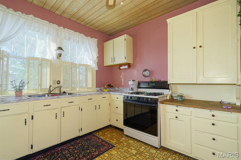 Railroad Add - Residential