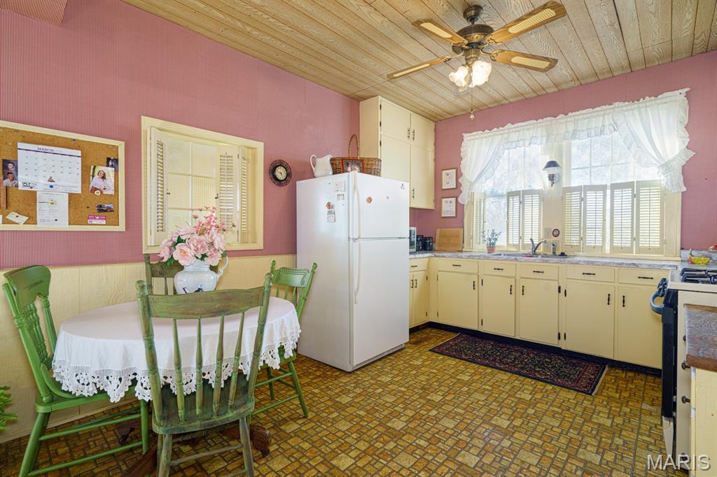 Railroad Add - Residential