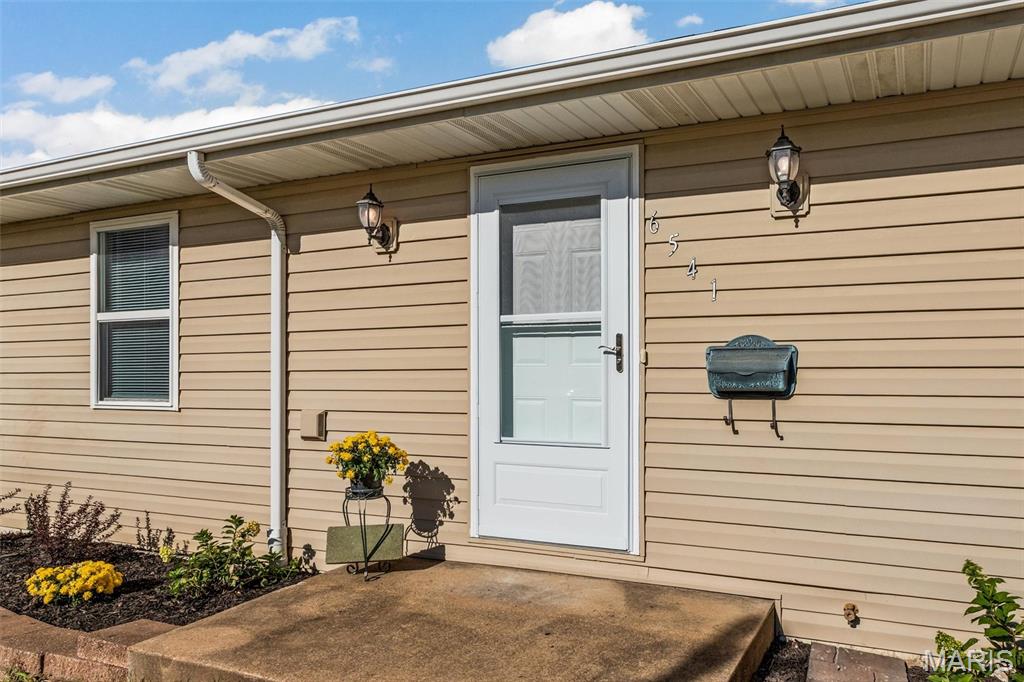 6541 Clifton Hills Drive