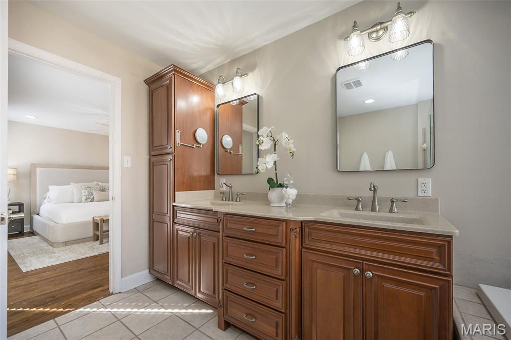 Brandywine Condo 5 - Residential