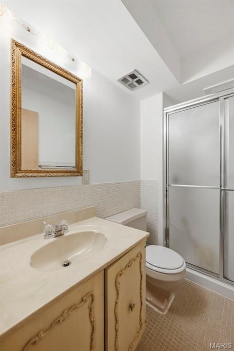 Tiny photo for 11872 Cresta Verde Drive #B, St Louis, MO 63146 (MLS # 26056818)