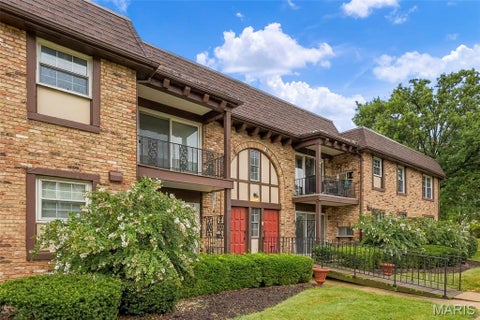 Tiny photo for 11872 Cresta Verde Drive #B, St Louis, MO 63146 (MLS # 26056818)