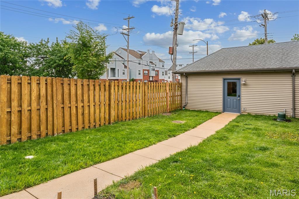 Gaslight Square East - Residential
