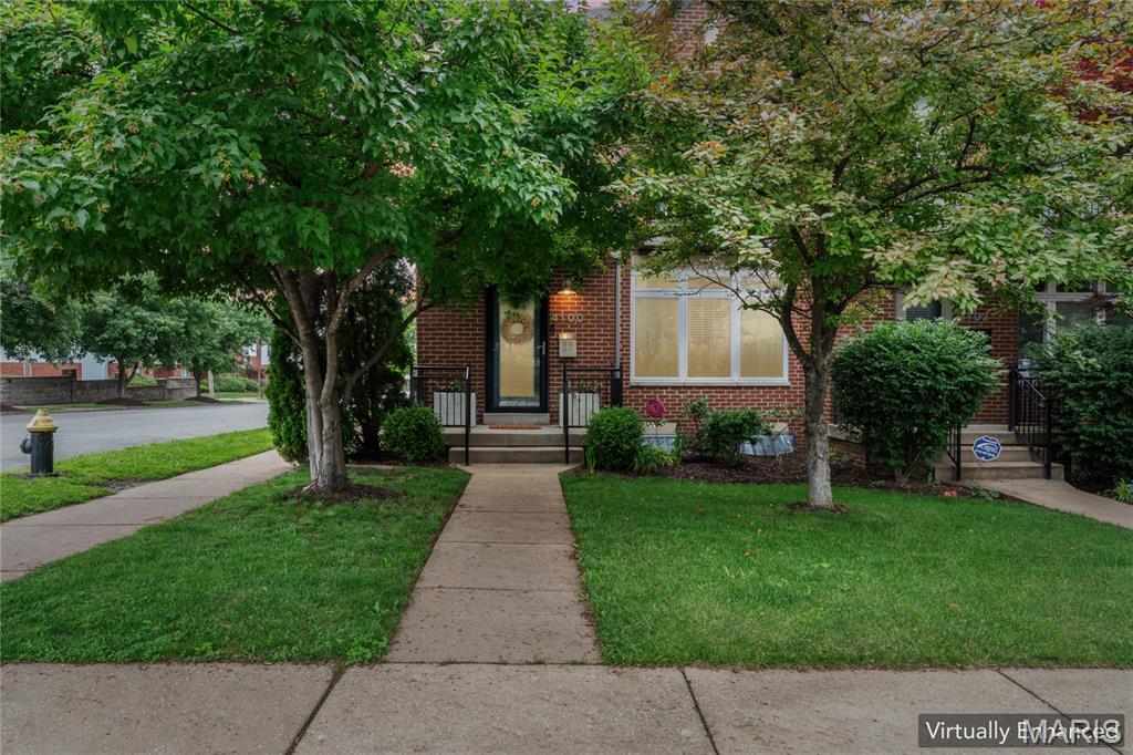 Gaslight Square East - Residential