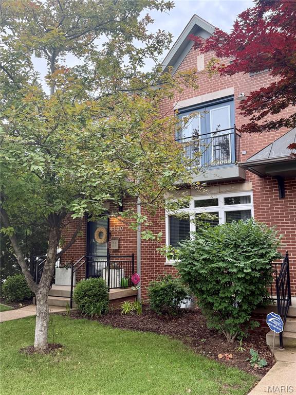 Gaslight Square East - Residential