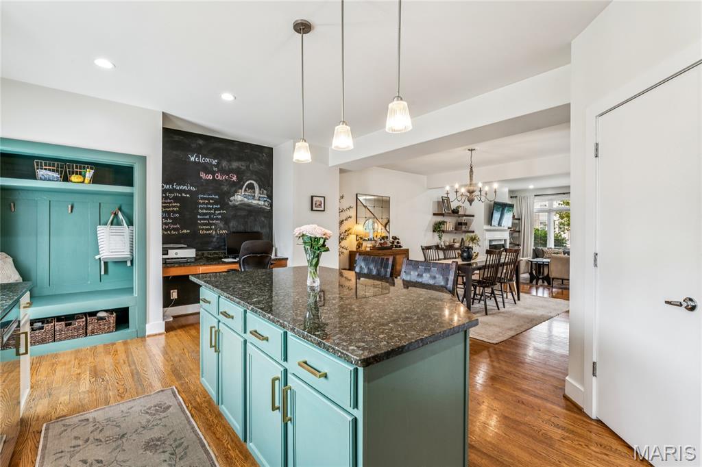 Gaslight Square East - Residential