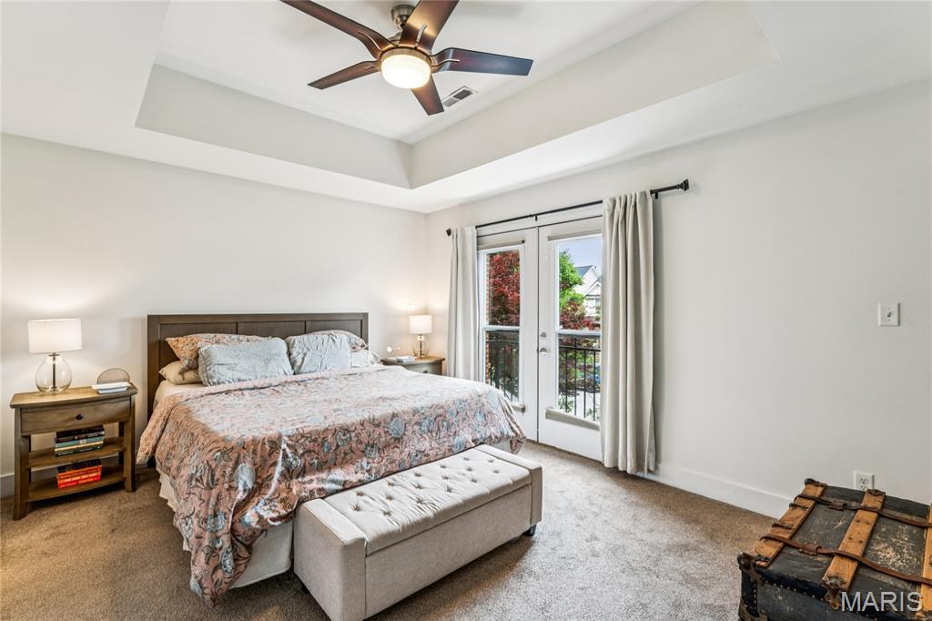 Gaslight Square East - Residential