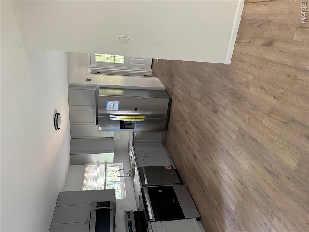 Shackelford Place - Residential