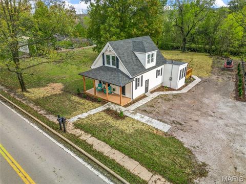 2934 S Highway 94 Defiance MO 63341