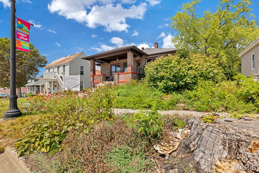 203 W Booneslick Road