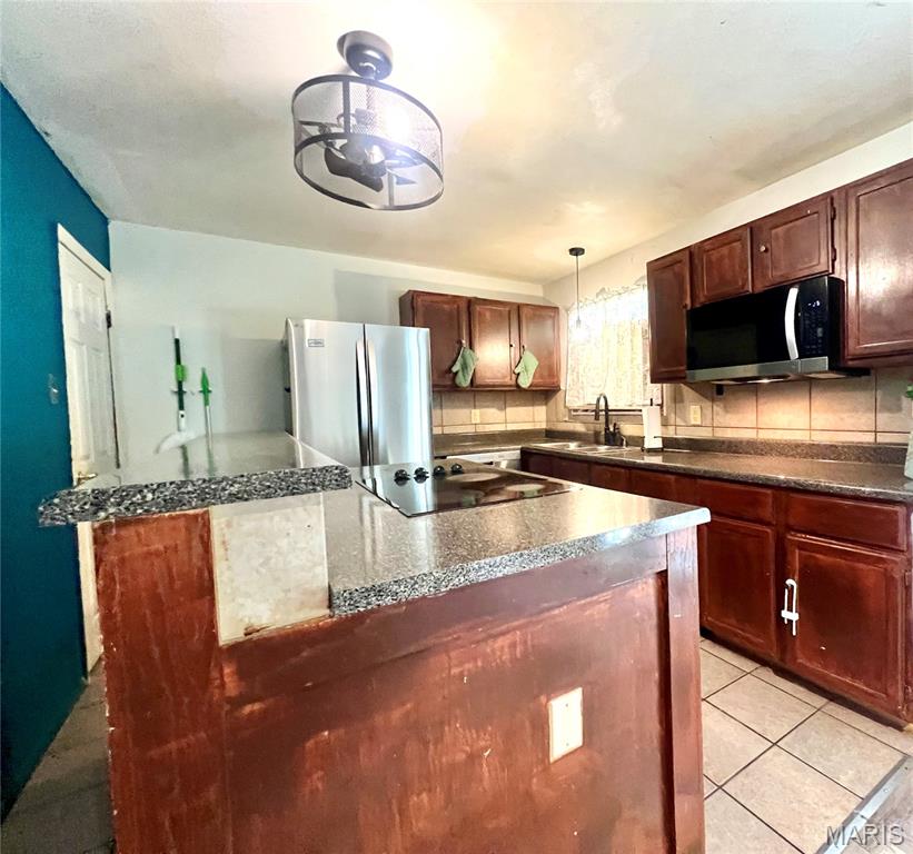 Castle Point Unit 2 - Residential