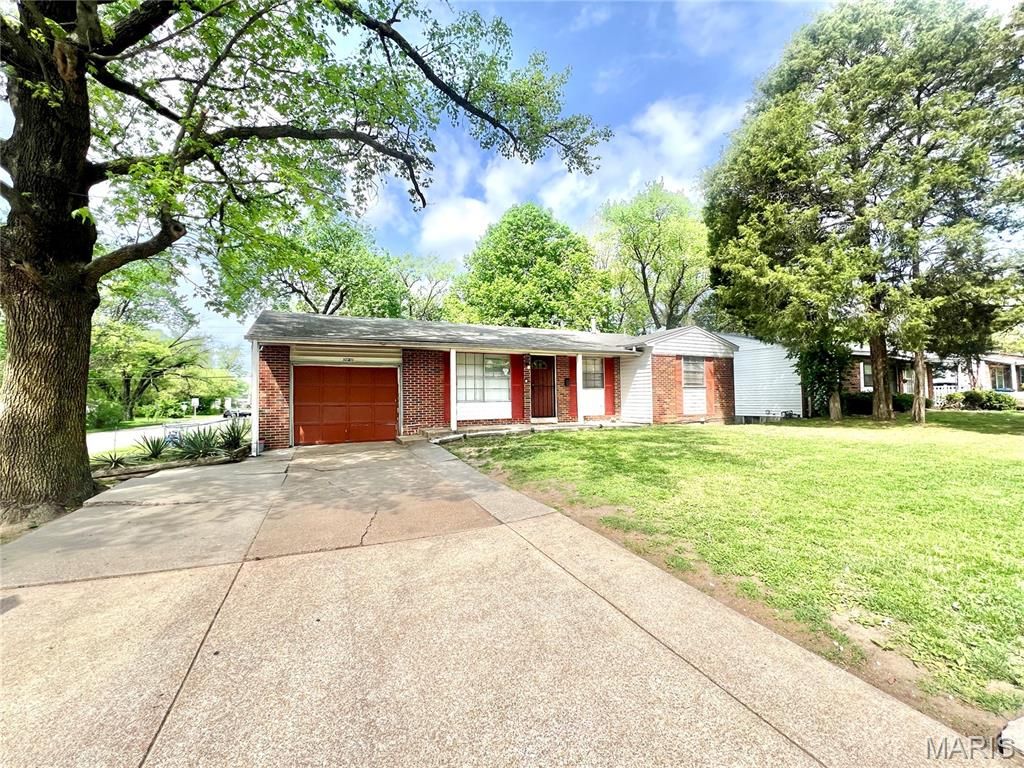 Photo of 10201 Royal Drive, Unincorporated, MO 63136 (MLS # 26022817)