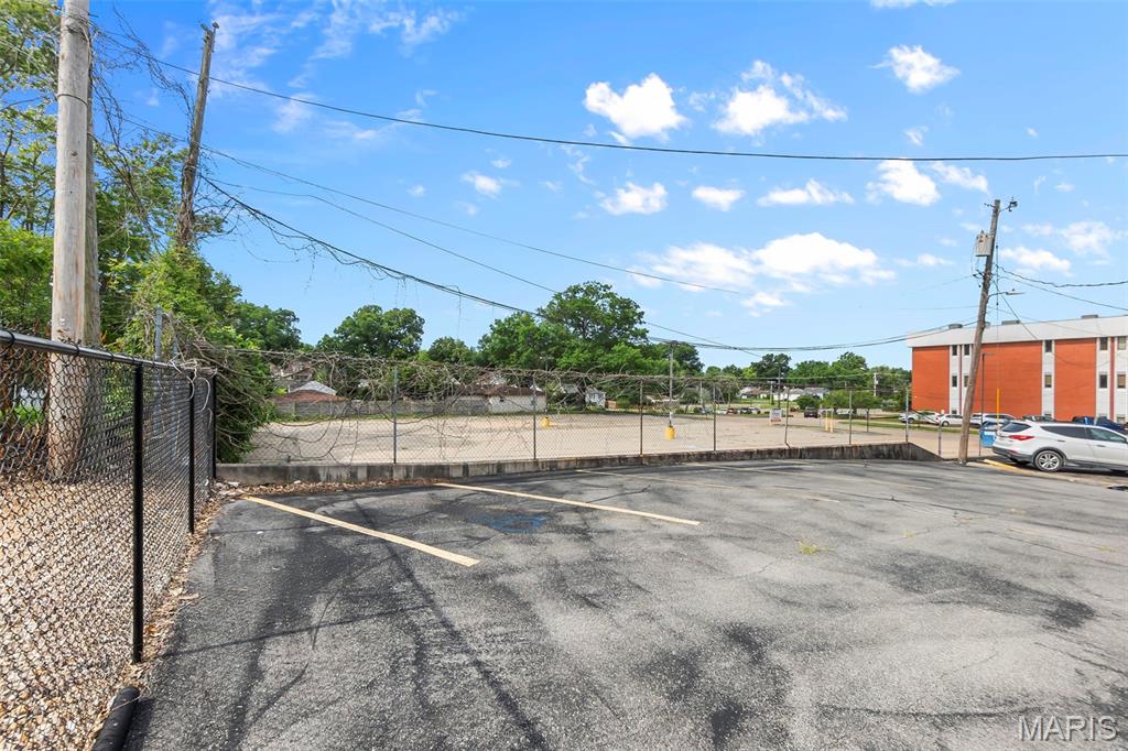 02nd Sunset Terrace - Commercial Lease