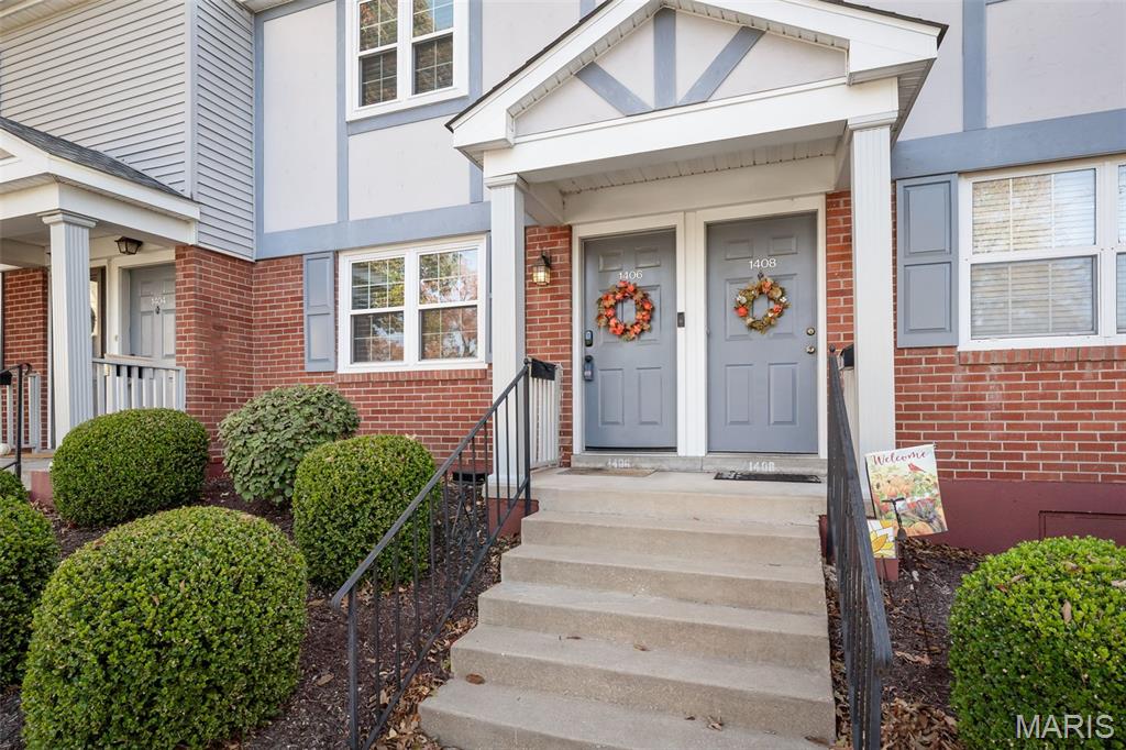 Brentwood Forest Condo Ph Eight - Residential