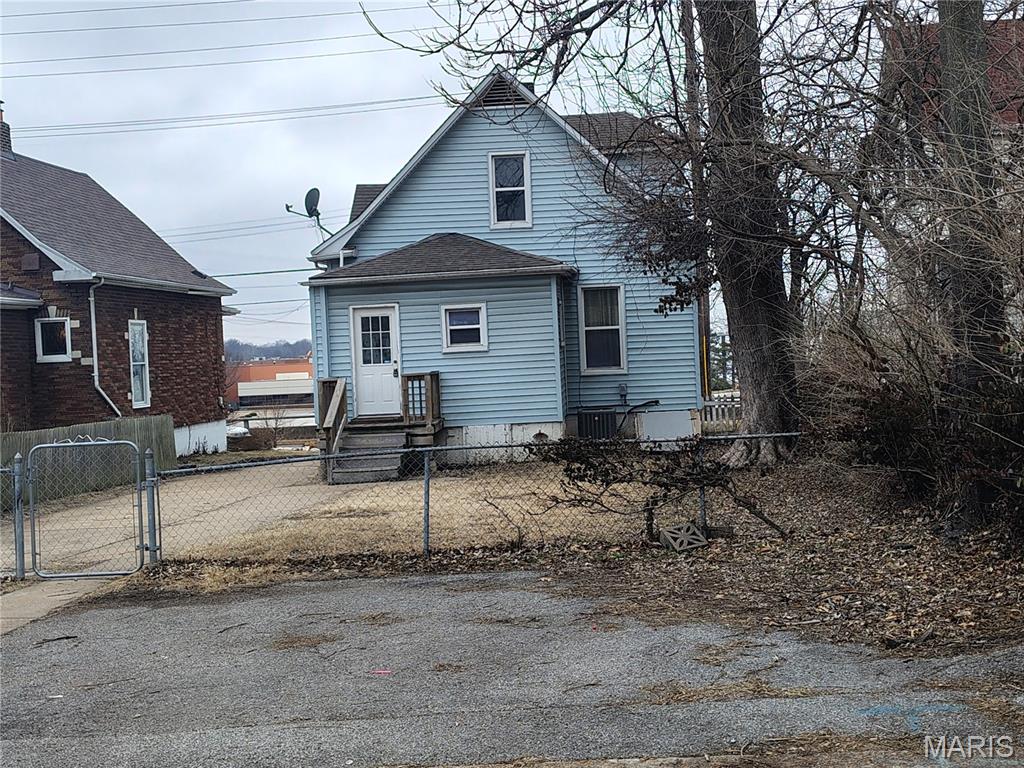 Shields Sub Of Sutton Tr - Residential Lease