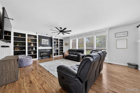 Tiny photo for 321 Red Wing Court, Troy, MO 63379 (MLS # 26029988)