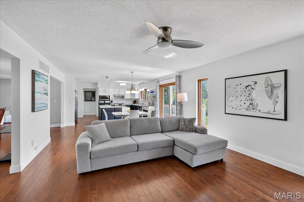 Villa Gran Estates - Residential