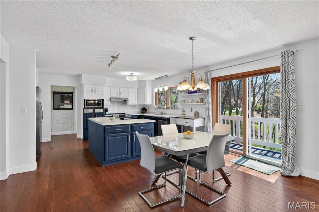 Villa Gran Estates - Residential