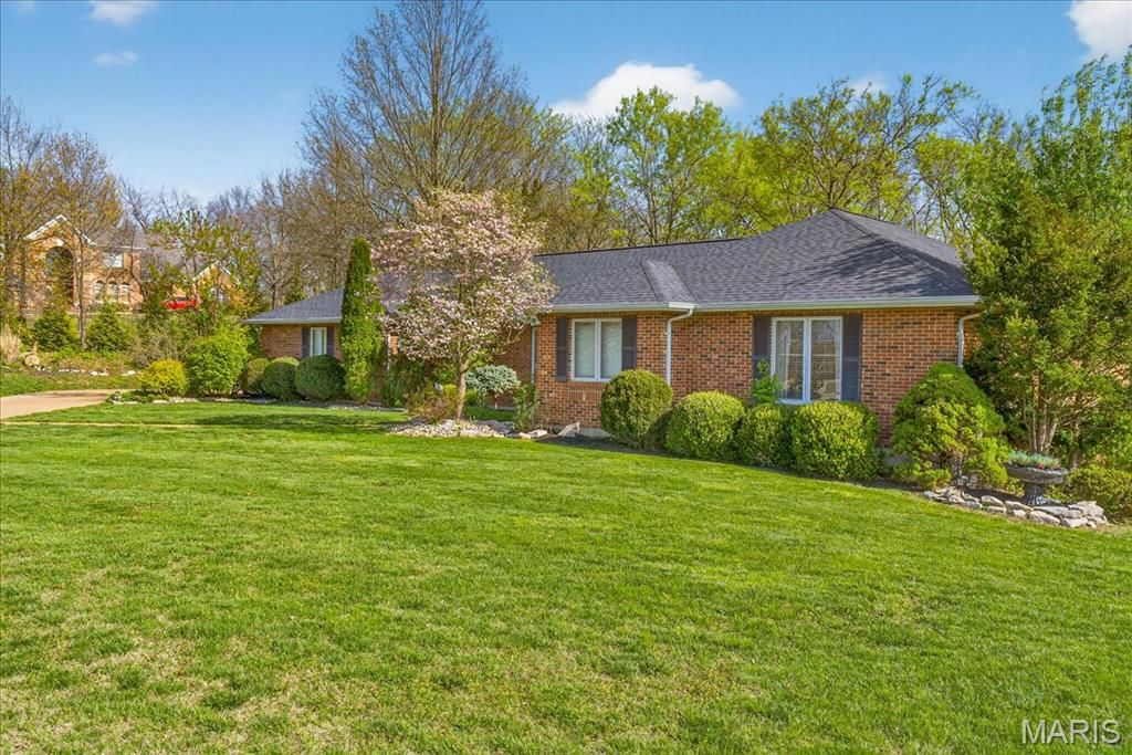 Photo of 790 Villa Gran Way, Fenton, MO 63026 (MLS # 26019132)