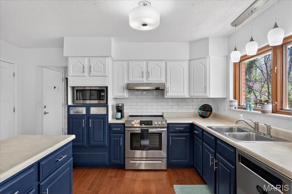 Villa Gran Estates - Residential