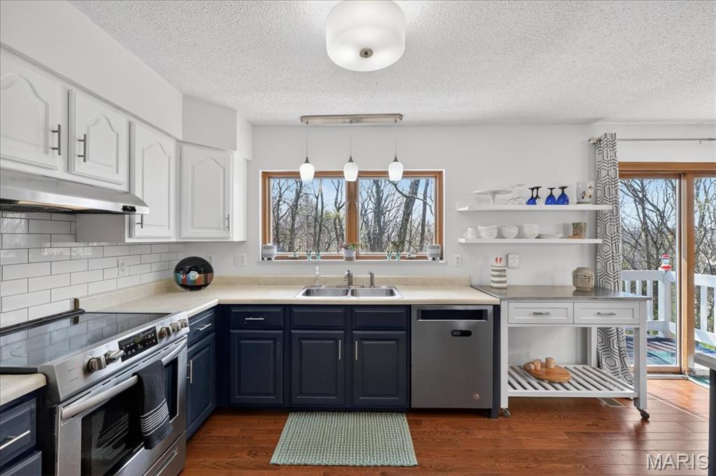 Villa Gran Estates - Residential