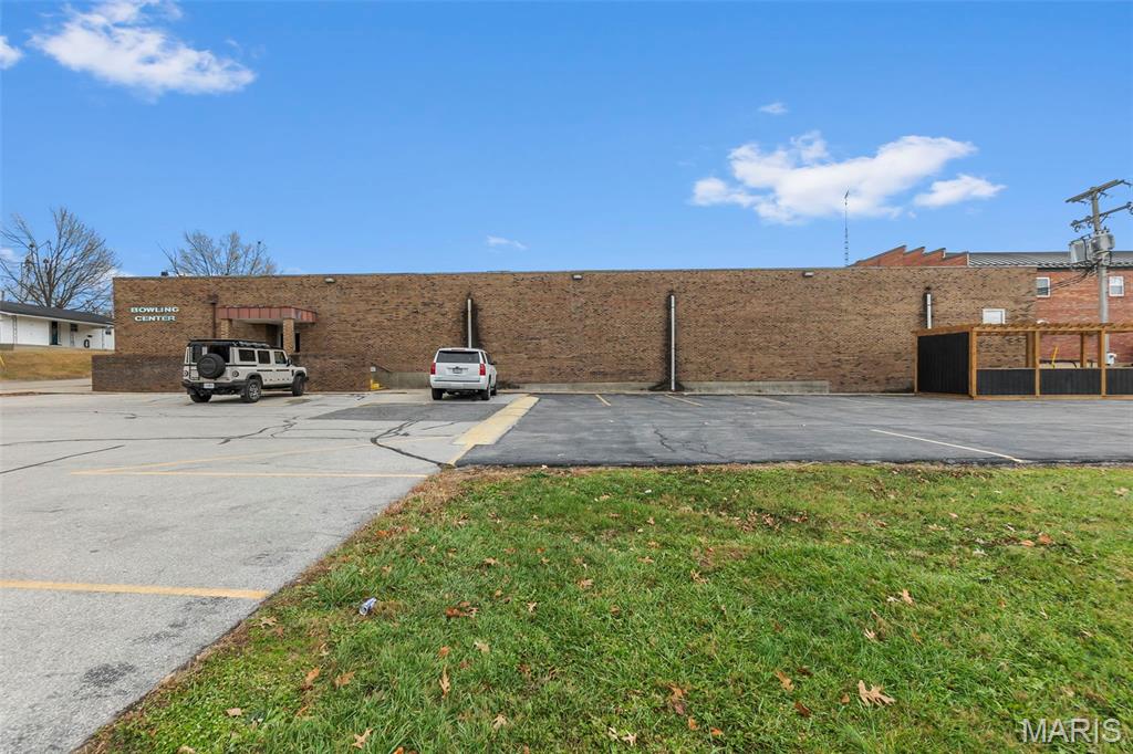 NA - Commercial Sale