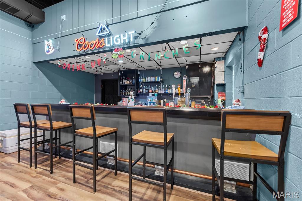 NA - Commercial Sale