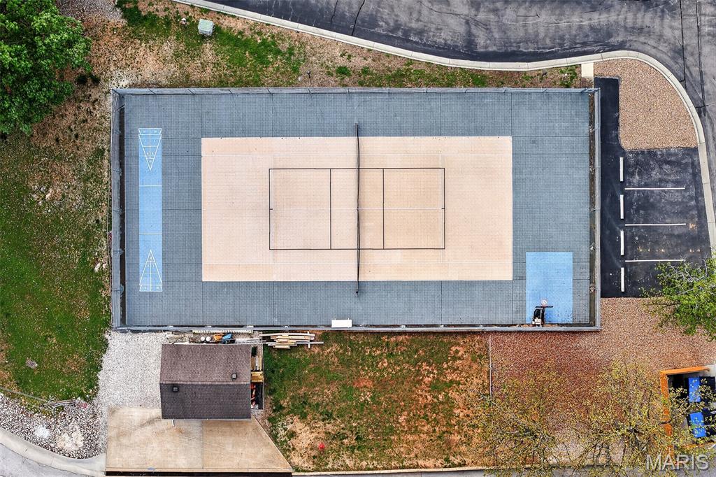 Indian Pointe Condominium - Residential