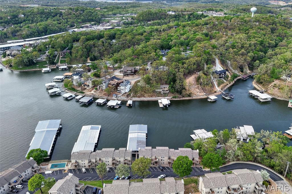 Indian Pointe Condominium - Residential