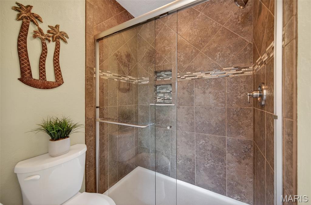 Indian Pointe Condominium - Residential