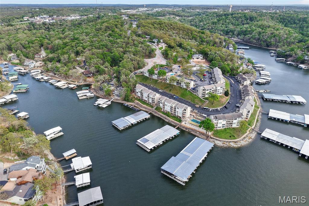 Indian Pointe Condominium - Residential