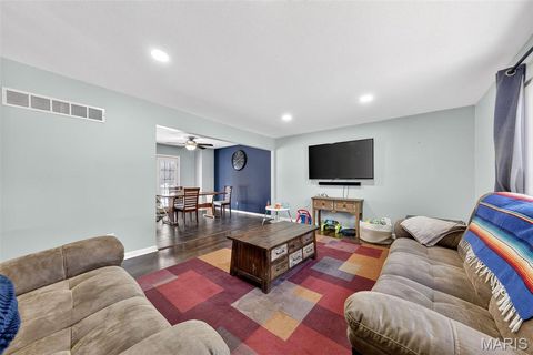 Tiny photo for 804 Meyer Road, Wentzville, MO 63385 (MLS # 26000156)