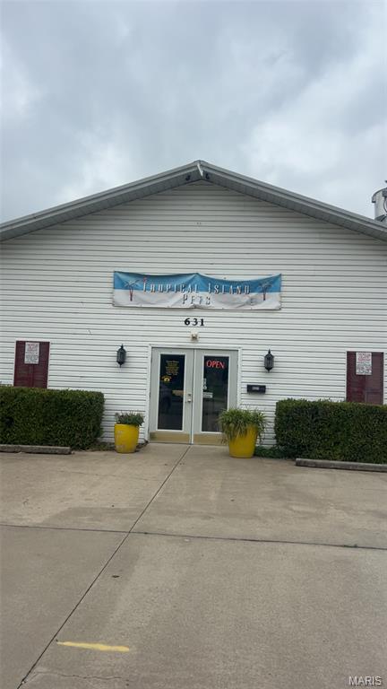 Giboney Houcks 03 - Commercial Sale