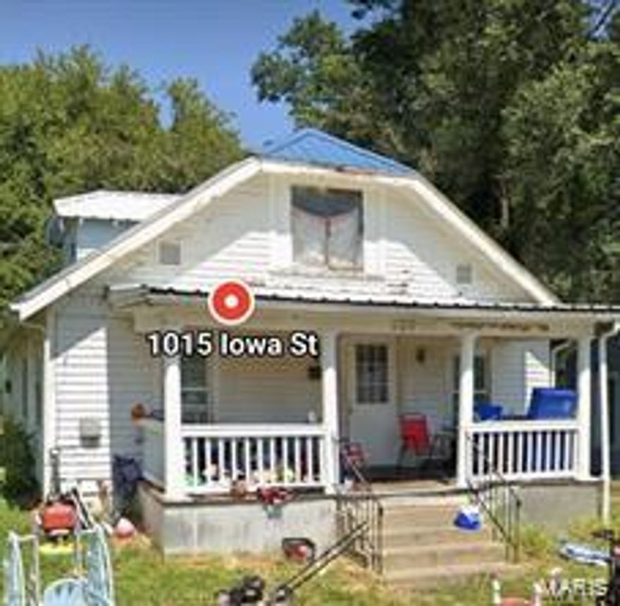 This property offers a fantastic opportunity for investors, landlords or DIY enthusiasts looking to transform a home in the heart of Louisiana. Situated in a quiet, small-town community, this home has plenty of potential. While it’s in need of some TLC, it’s priced to reflect the work needed, and the location is ideal – just minutes from local shops, schools, and parks. Bring your vision and creativity to restore this house to its full potential, and create a rental gem or future home. Do not disturb the tenants, showings by appointment only. There are no signs in yard. Buyer to verify all information provided.