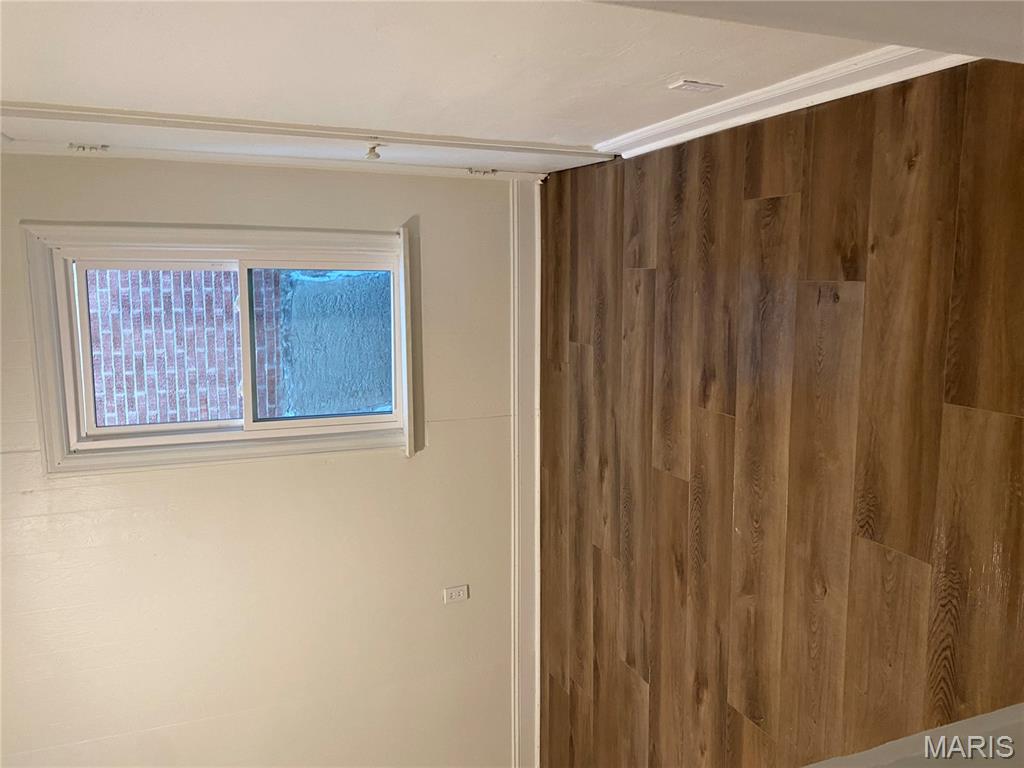 Hutchinsons Add 03 - Residential Lease