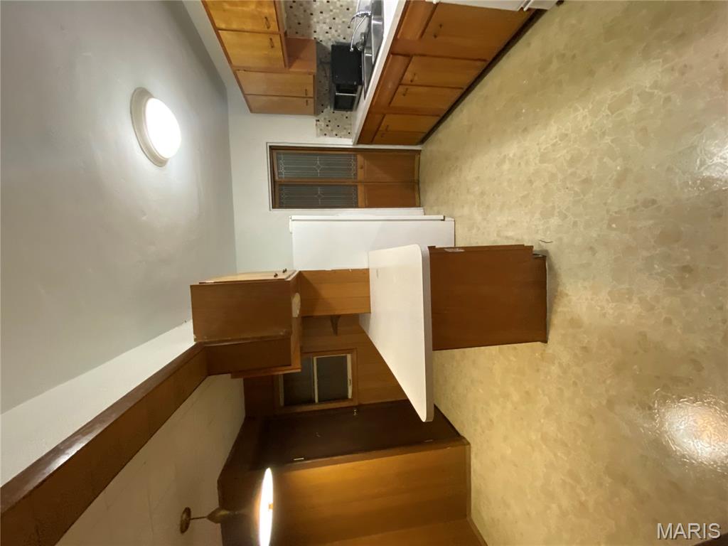 Hutchinsons Add 03 - Residential Lease