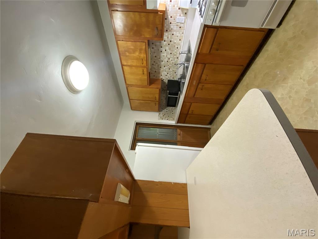 Hutchinsons Add 03 - Residential Lease