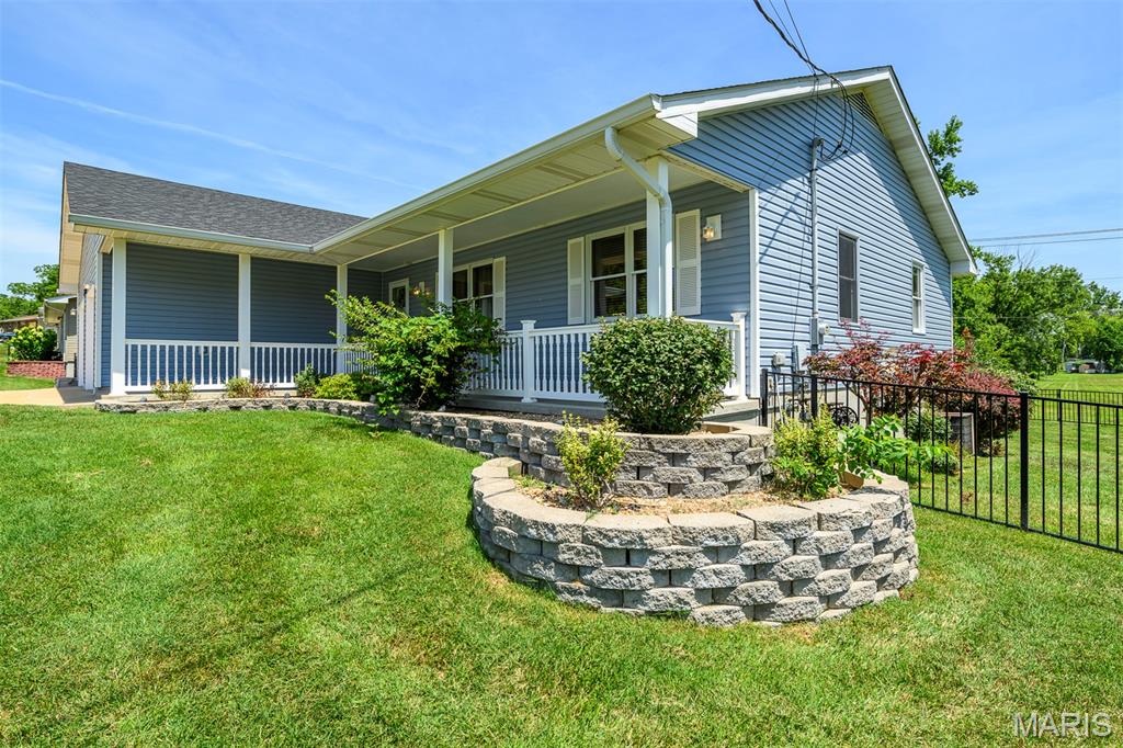 2434 Shady Drive