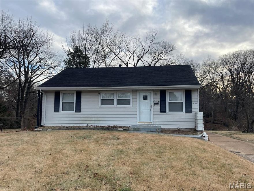 Welcome to this beautifully updated and move-in/rent-ready home at 10300 Ross Circle! Whether you’re an investor looking for your next cash-flowing property or a homeowner searching for a worry-free place to settle in, this one checks all the boxes.

Step inside to find a fresh, modern interior featuring updated flooring, neutral paint tones, and a bright, inviting layout. The home offers a functional floor plan with comfortable living space, making it ideal for both everyday living and long-term rental appeal.