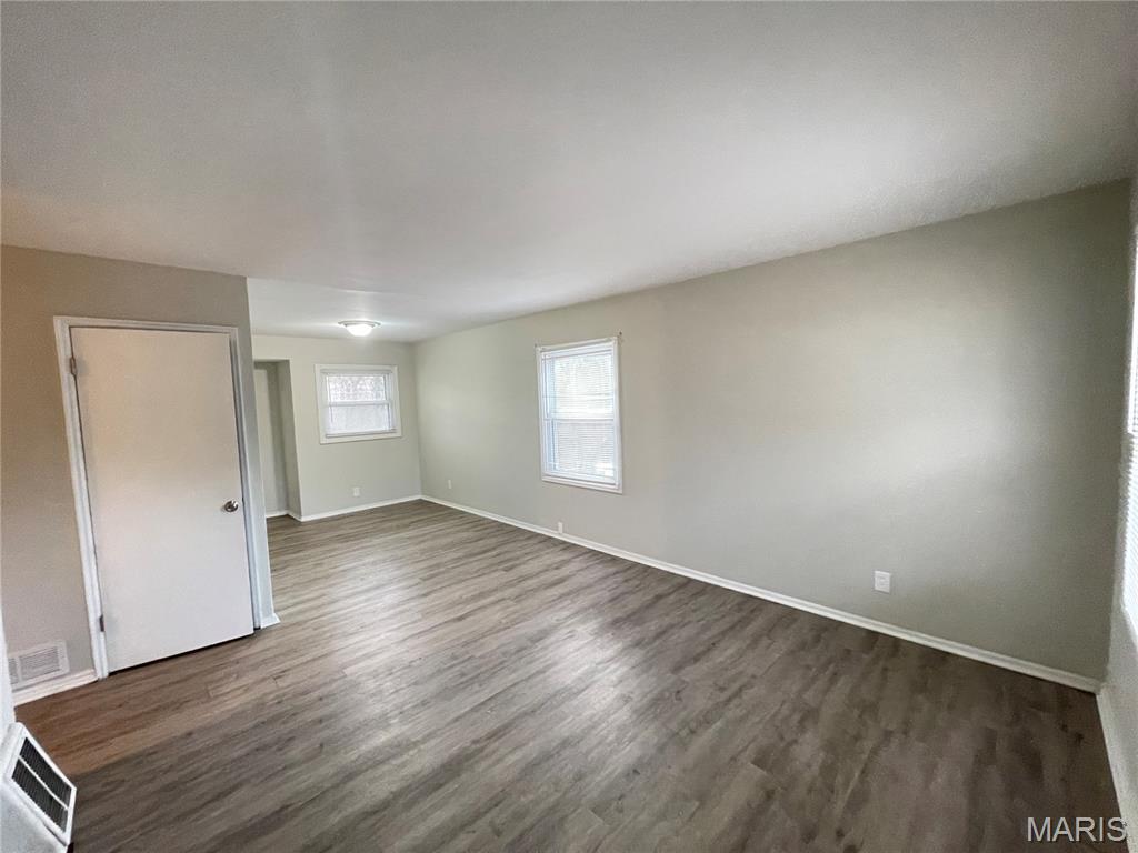 Glasgow Village Unit 1 - Residential