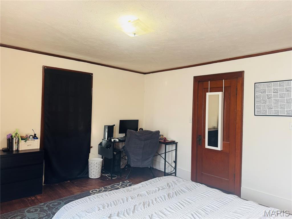 Eure Place - Residential