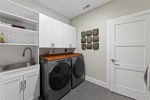 Tiny photo for 721 Simmons Avenue, Kirkwood, MO 63122 (MLS # 26057869)